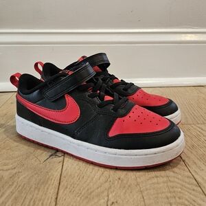 Nike Boys Court Borough Low
